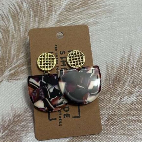 Plum Marble Acetate & Gold Drop Earrings - Geo - Picture 2 of 3